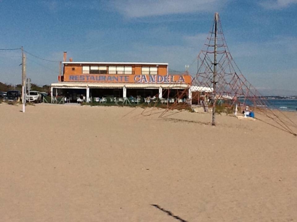 Pete'S Place La Marina Exterior photo
